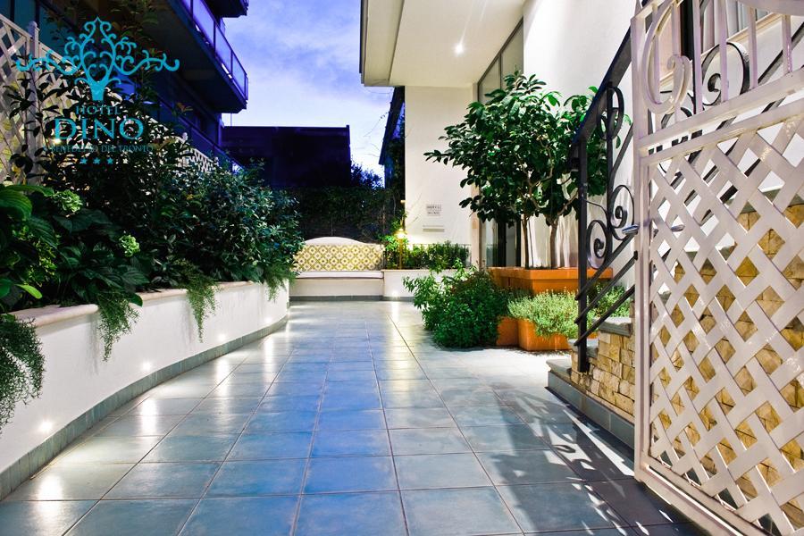 Hotel Dino ซัน เบเนเดตโต เดล ตรอนโต ภายนอก รูปภาพ