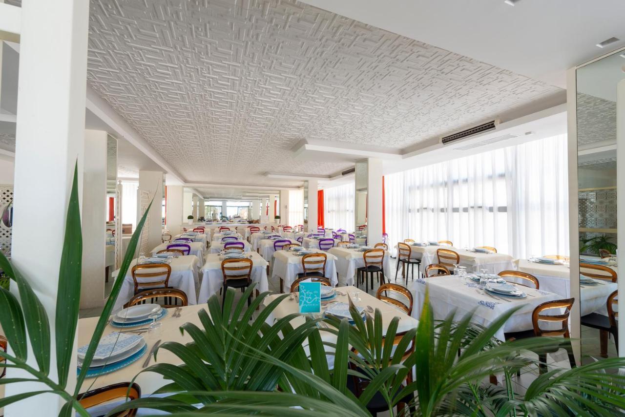 Hotel Dino ซัน เบเนเดตโต เดล ตรอนโต ภายนอก รูปภาพ